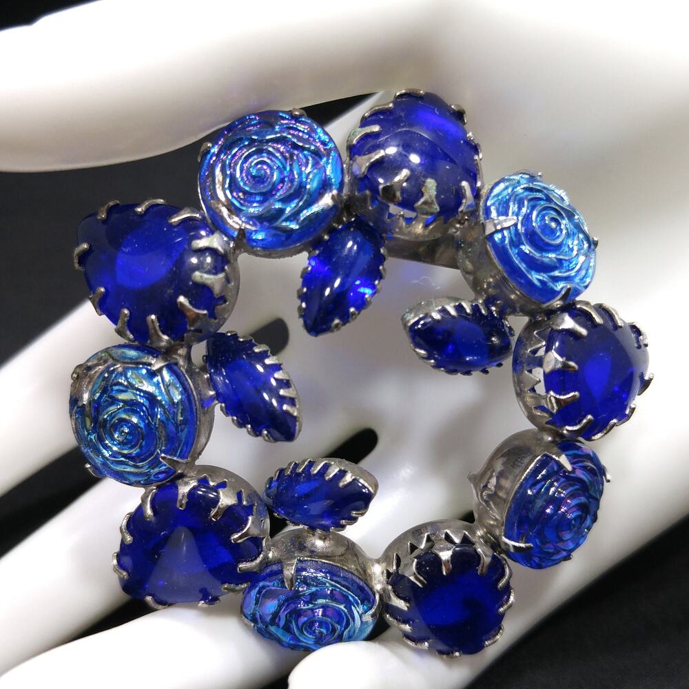 Vintage Cobalt Blue Glass Wreath Brooch Rose Glass Silver Tone 1960s